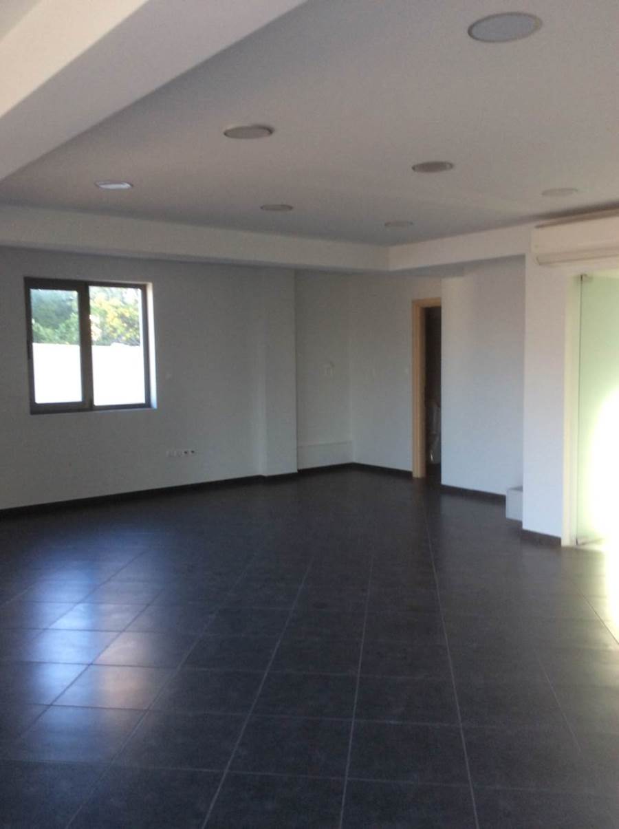 (For Sale) Commercial Building || Athens North/Metamorfosis - 650 Sq.m, 900.000€ 
