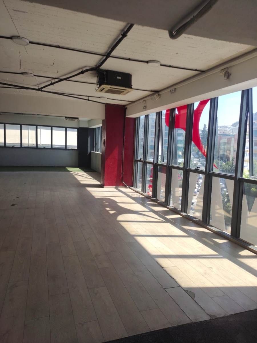 (For Rent) Commercial Commercial Property || Athens Center/Galatsi - 423 Sq.m, 3.000€ 