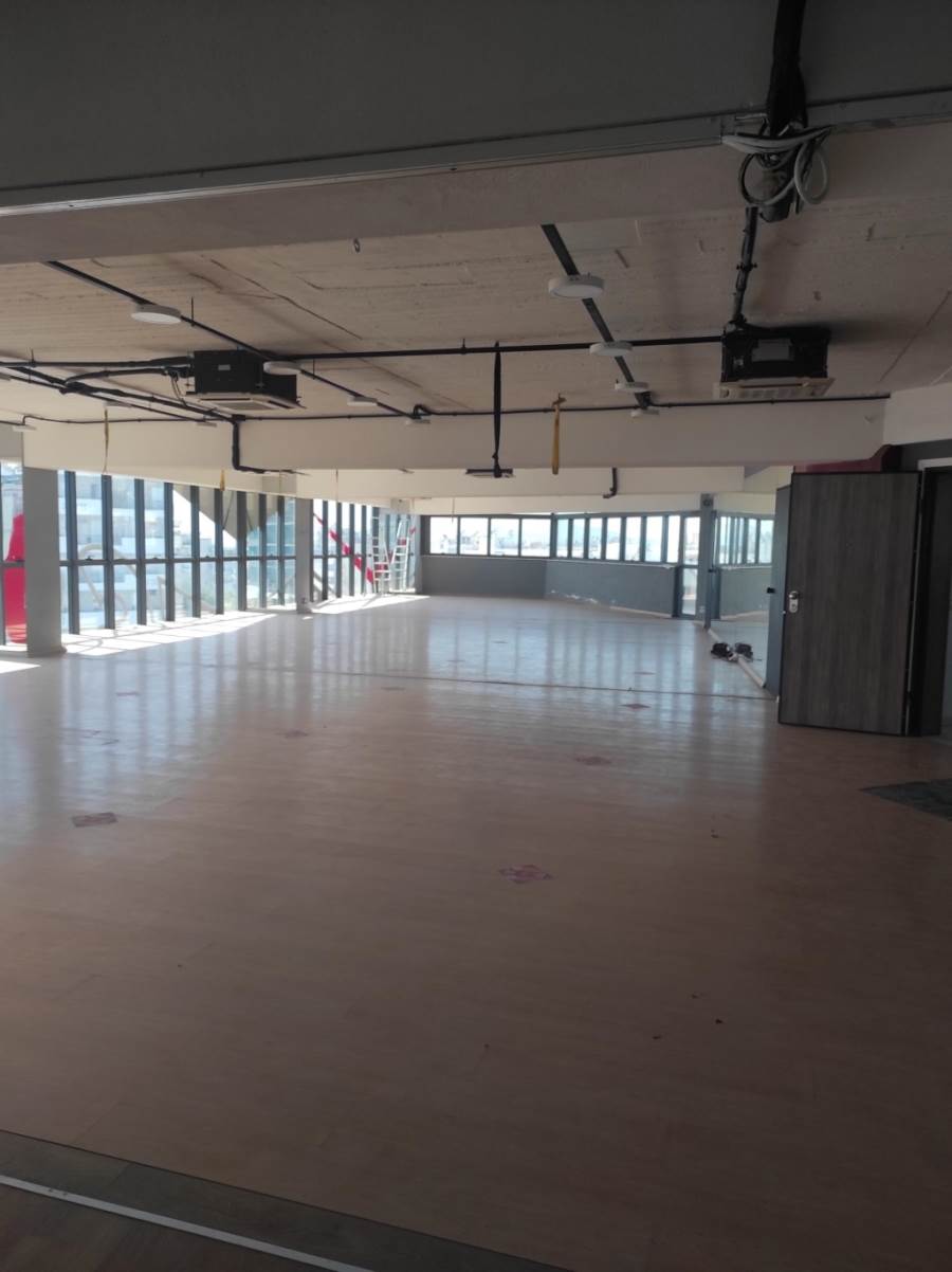 (For Rent) Commercial Commercial Property || Athens Center/Galatsi - 423 Sq.m, 3.500€ 